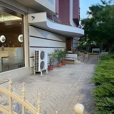 Elegant Near - Terrace & Parking * ネセバル